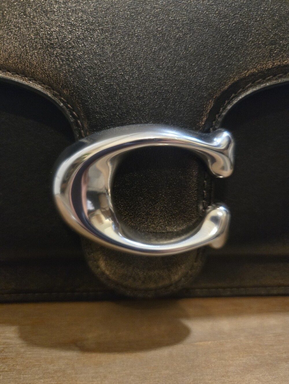 Coach Glovetanned Tabby 26 In Loved Leather Colorway - Picture 3 of 13
